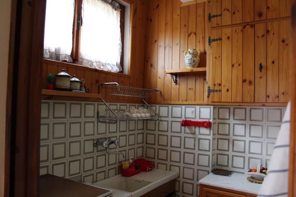 Апартаменти La Casa Di Minu Роккаразо Екстер'єр фото